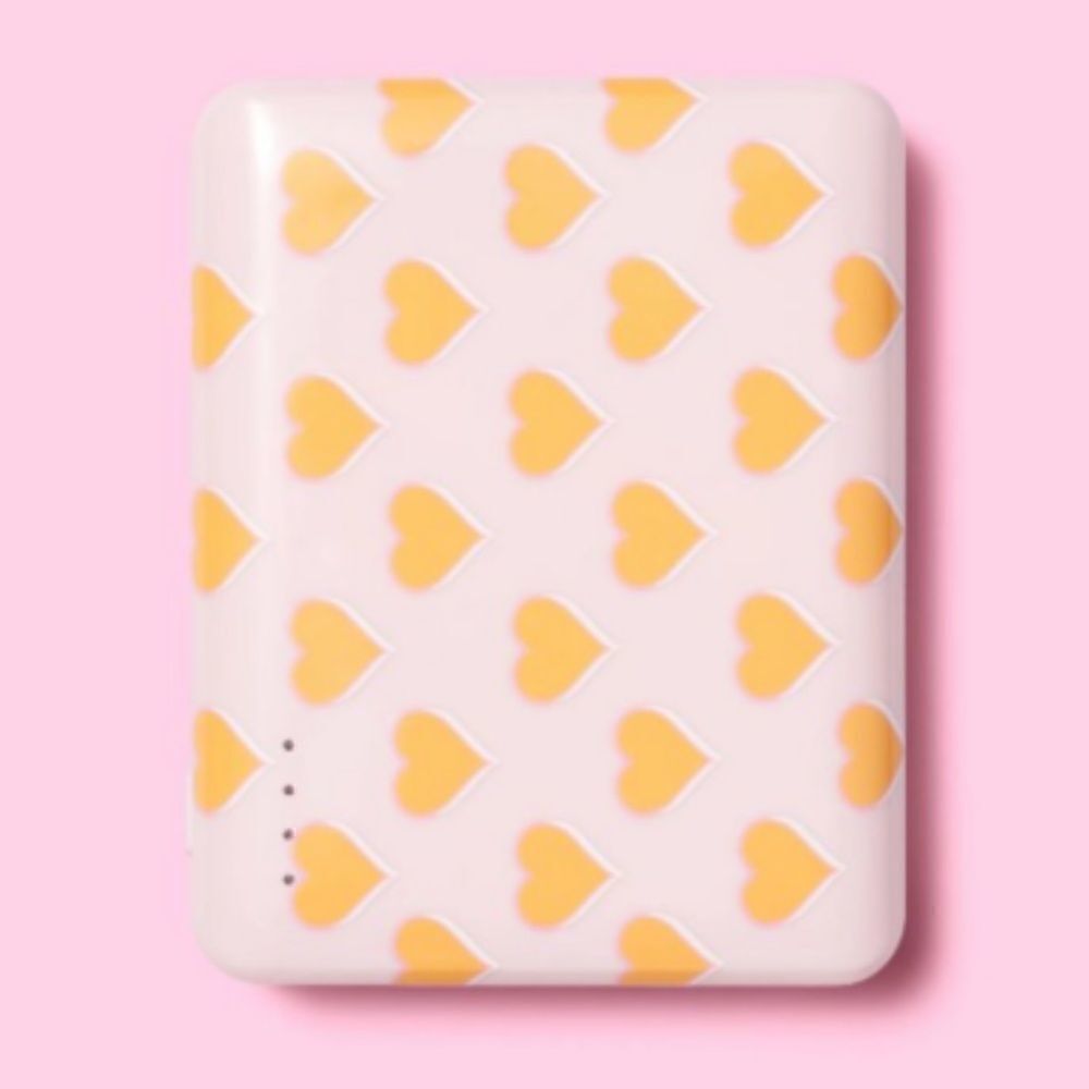 [stoney clover lane x target] power bank. BNWOT
